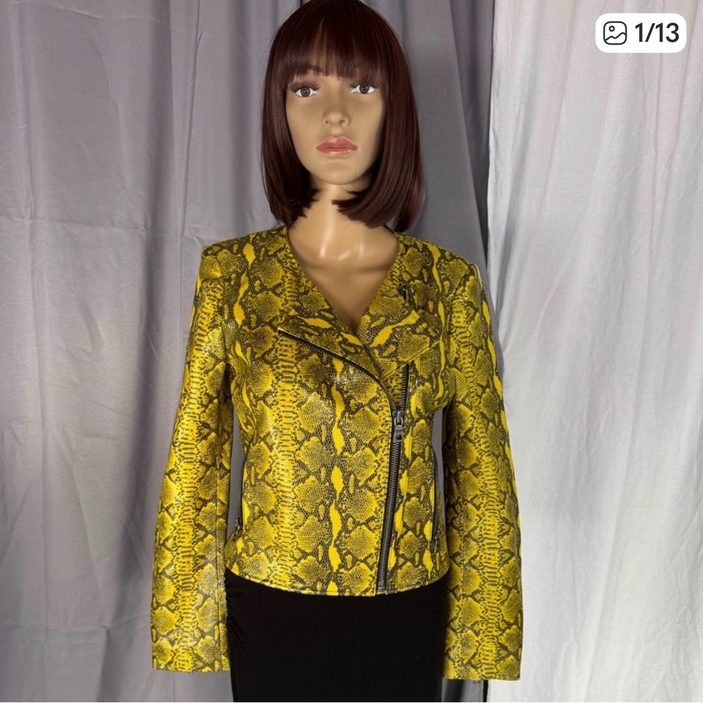 Alice + Olivia Yellow Snake Print Blazer